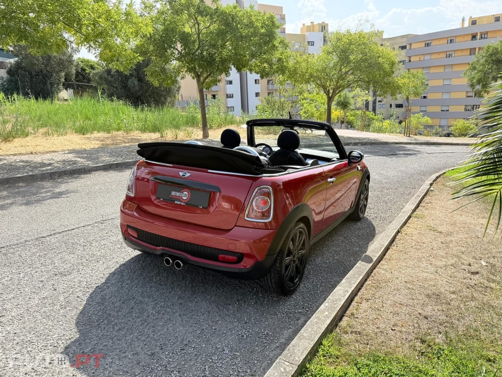 MINI Cabrio Cooper S