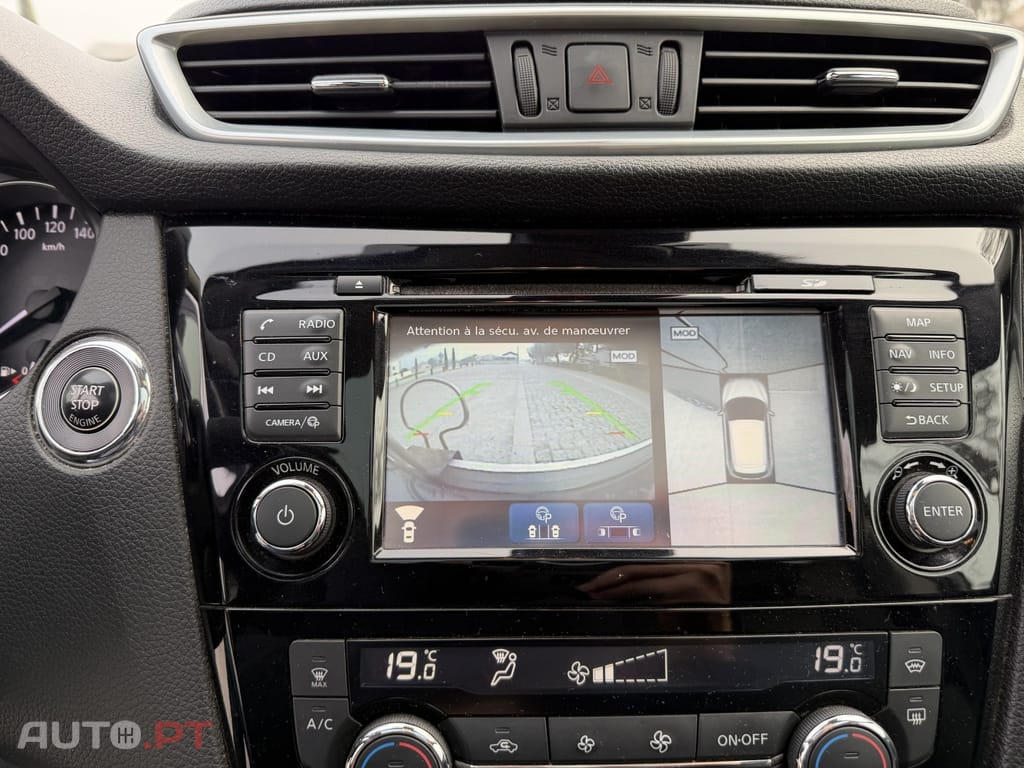 Nissan Qashqai 1.6 Tekna Sport 18