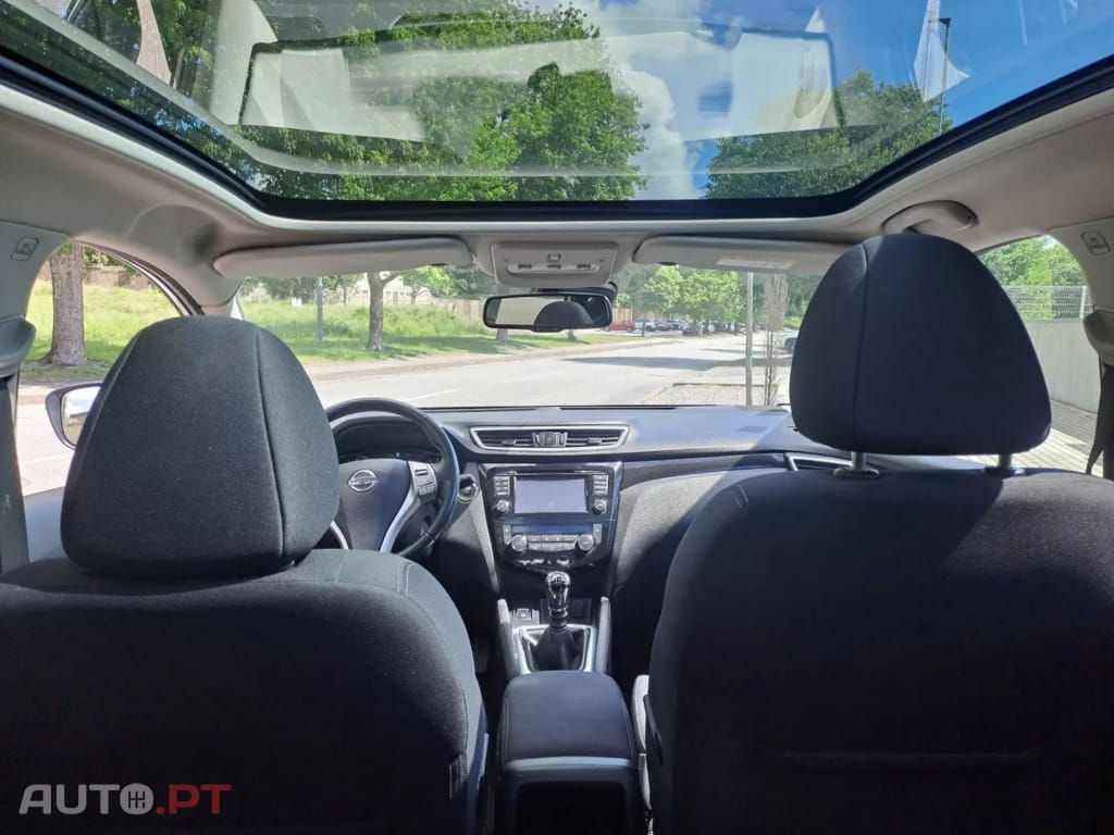 Nissan Qashqai 1.5 dCi N-Connecta