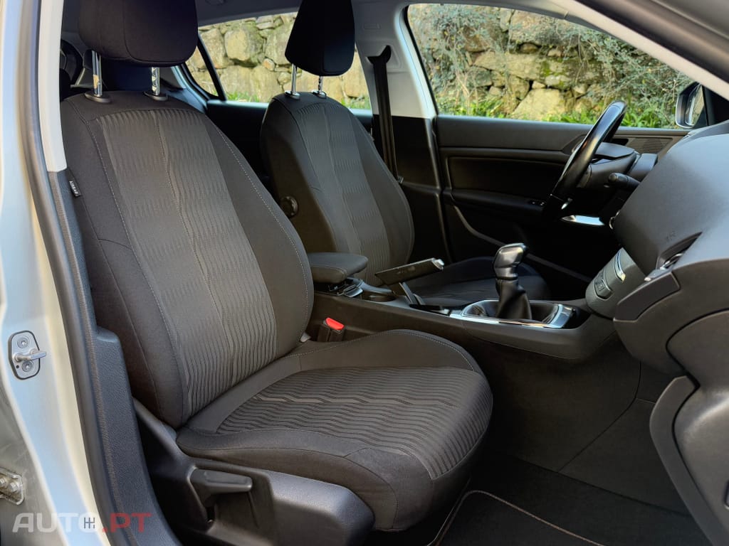 Peugeot 308 1.6 BlueHDi Active