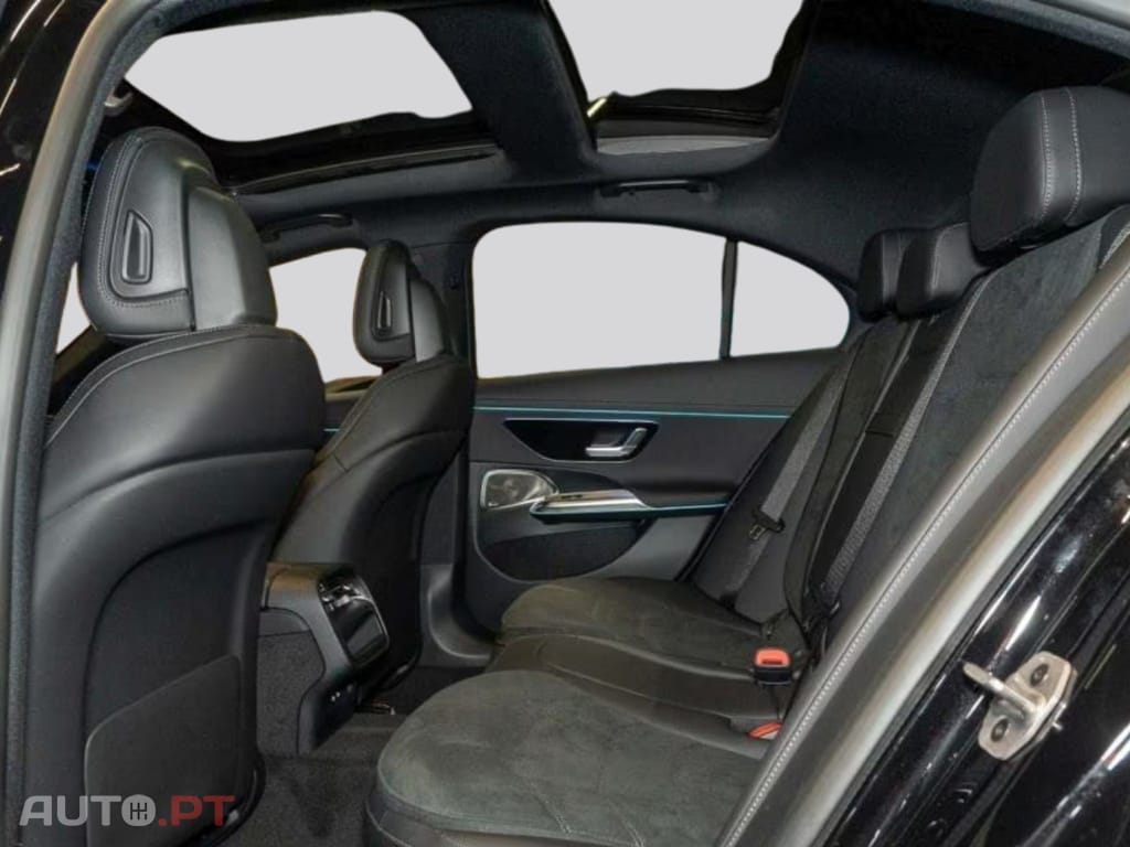 Mercedes-Benz E 300 e AMG  I.V.A DEDUTÍVEL