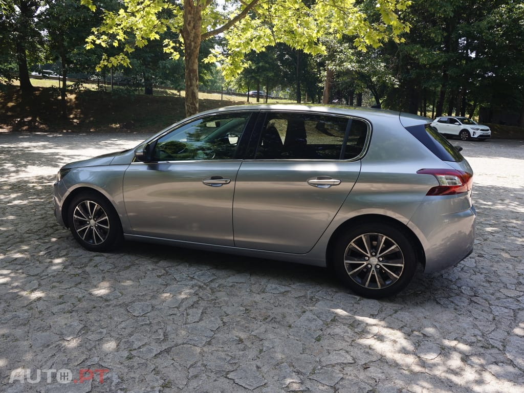 Peugeot 308 Allure 1.6 HDI 120cv