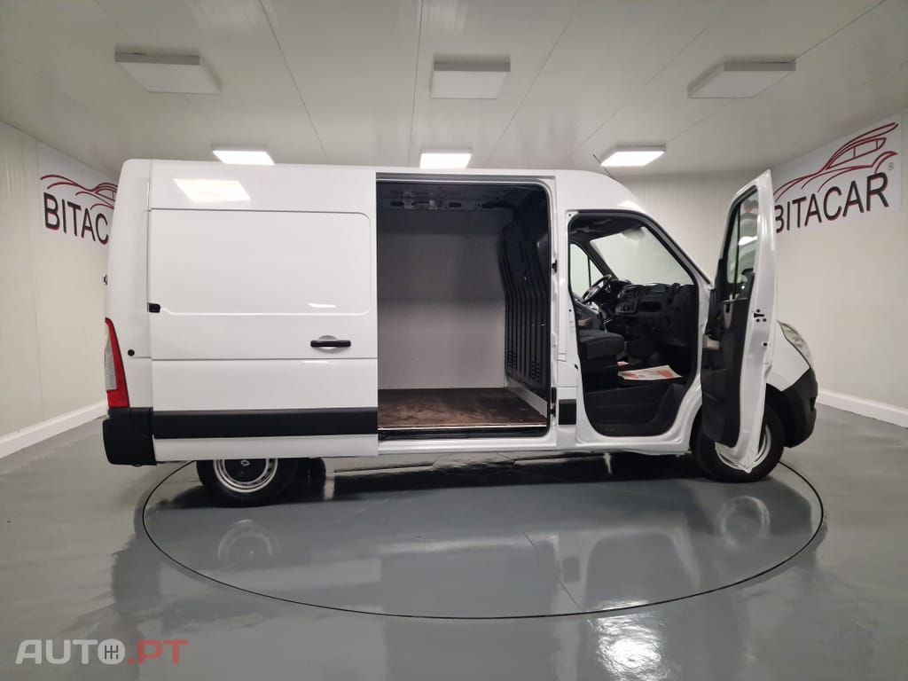 Renault Master 2.3 dCi L2H2 3.3T 130CV IVA DEDUTIVEL