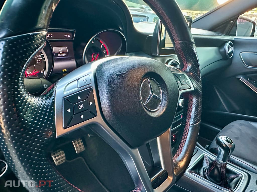 Mercedes-Benz CLA 180 CDi AMG Line