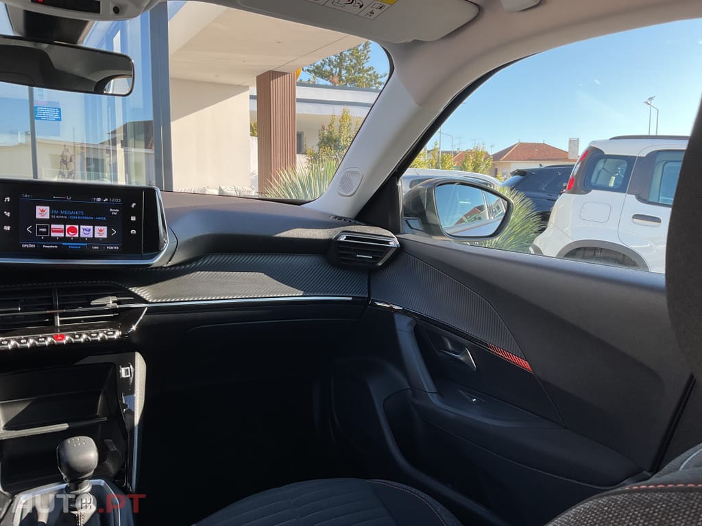 Peugeot 2008 1.5 BlueHDi Active Pack