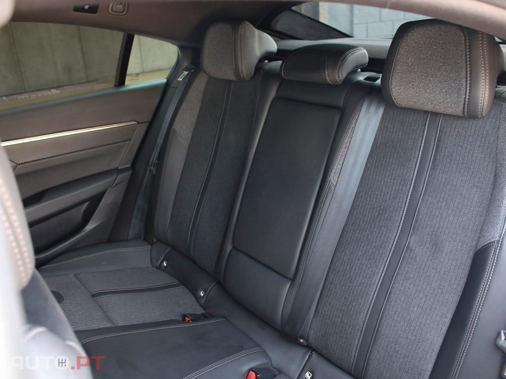 Peugeot 508 PureTech 130 EAT8 Allure Pack