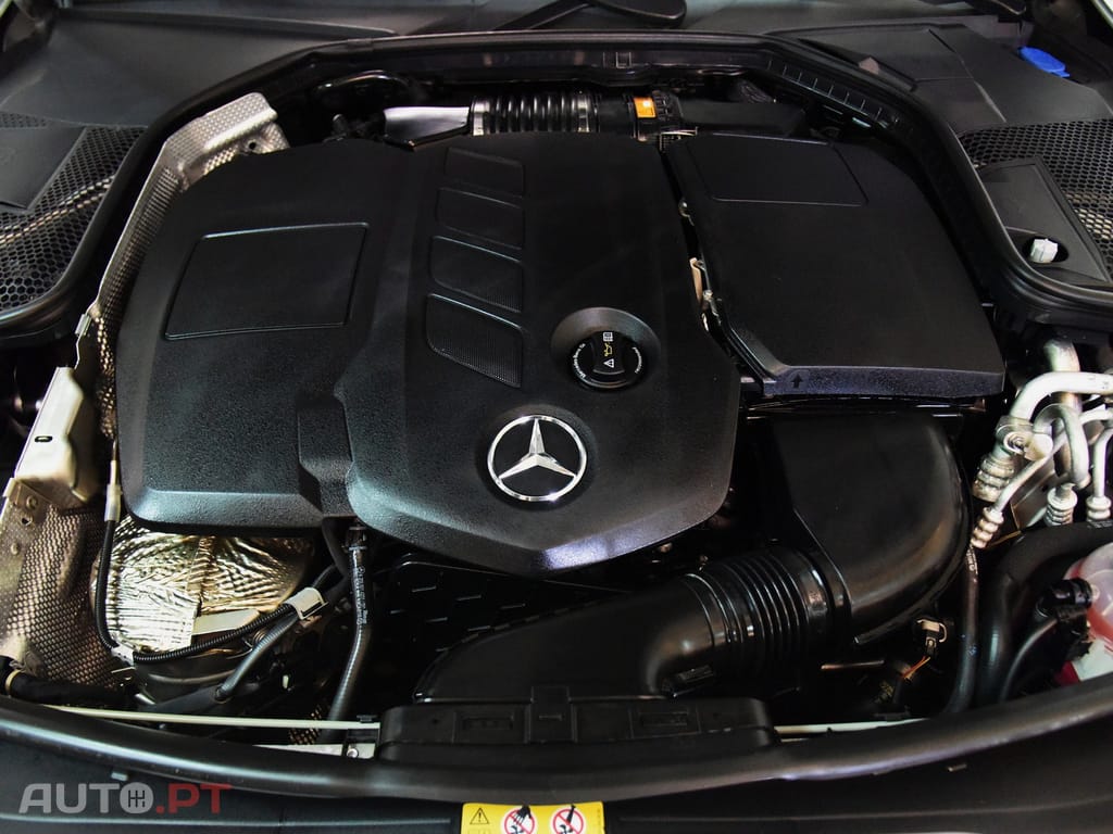 Mercedes-Benz C 300 de AMG Line