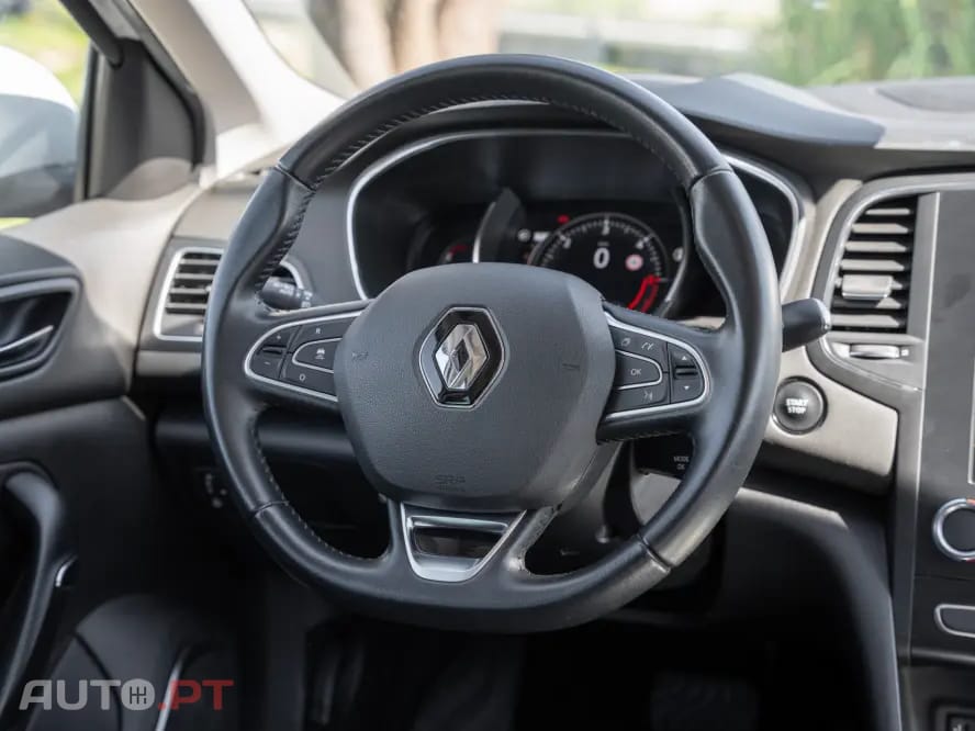 Renault Mégane Sport Tourer 1.5 Blue dCi Limited EDC