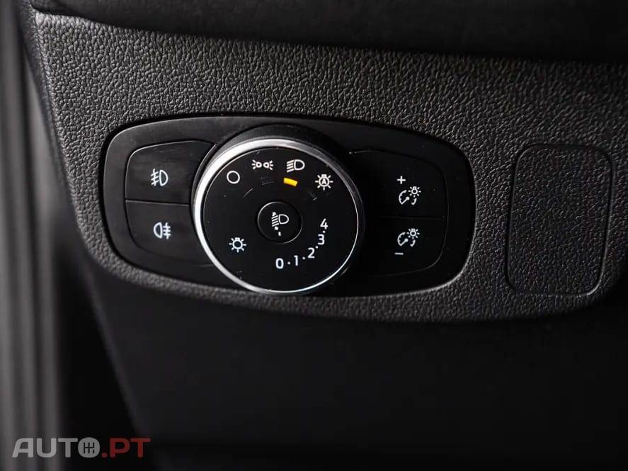 Ford Focus 1.0 EcoBoost MHEV ST-Line