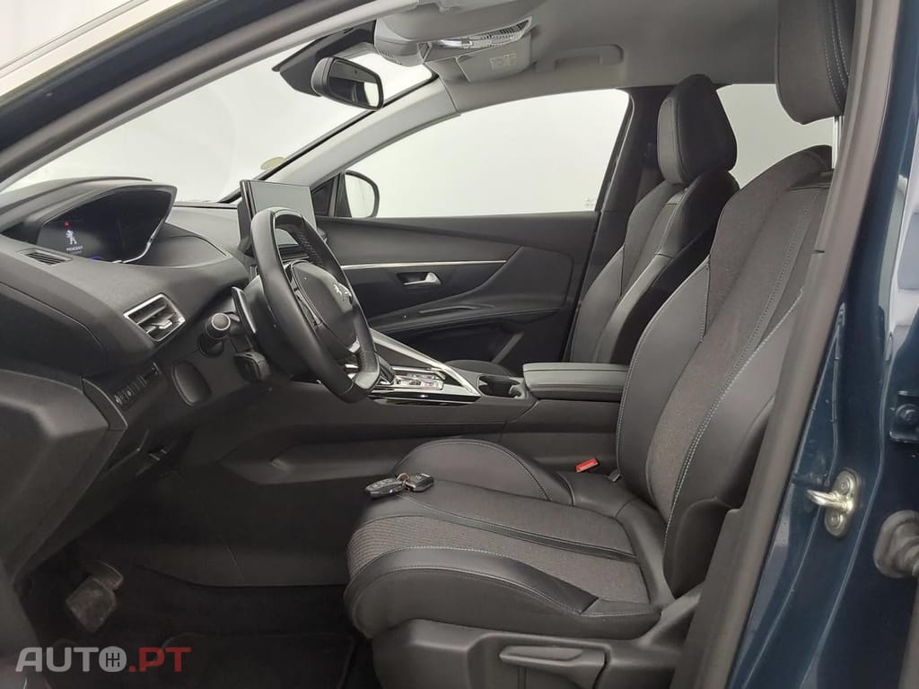 Peugeot 3008 1.5 BlueHDi Allure EAT8