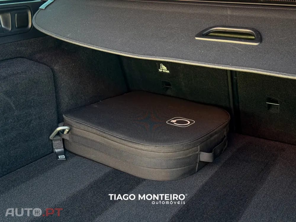 Mercedes-Benz C 300 e T 9G-TRONIC AMG Line