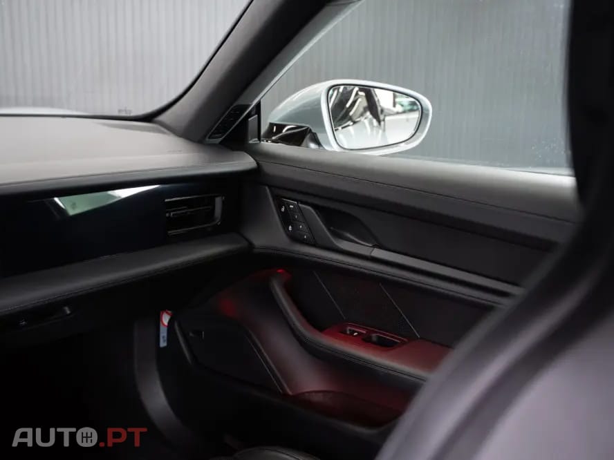 Porsche Taycan 4S
