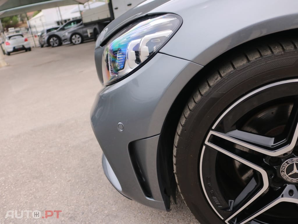 Mercedes-Benz C 220 d AMG Line