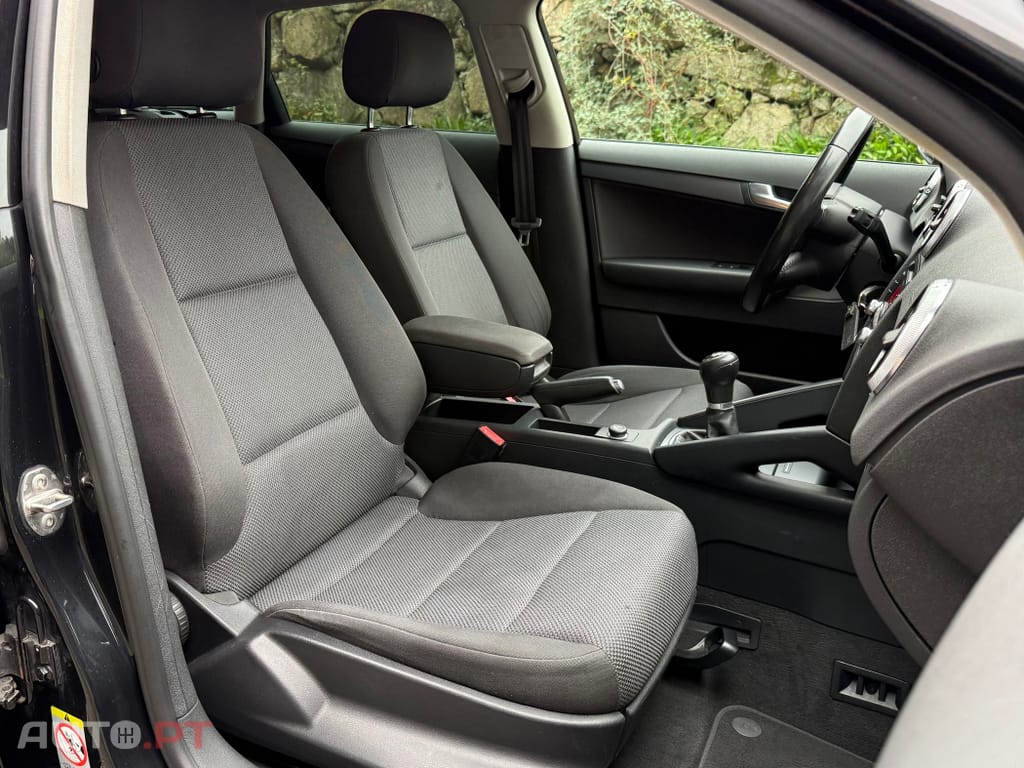 Audi A3 Sportback 1.6 TDi Attraction