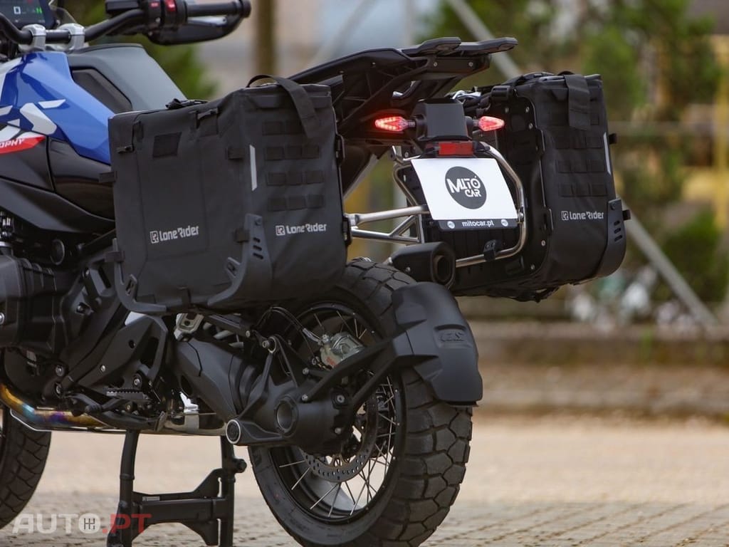 BMW R trophy