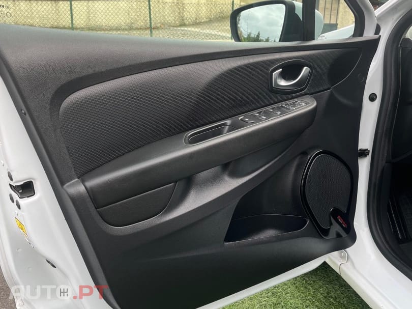 Renault Clio ENERGY dCi 110 Start & Stop INTENS