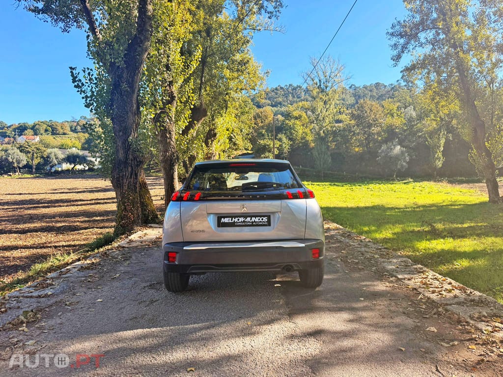 Peugeot 2008 1.2 PureTech Active