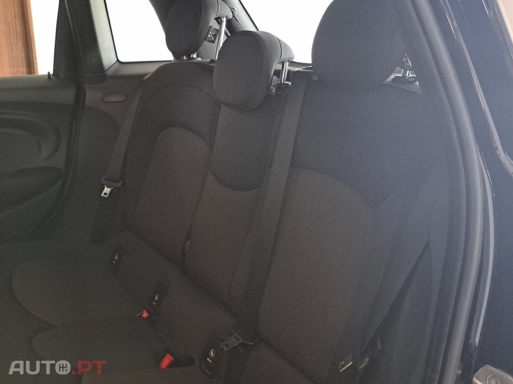 MINI Cooper One D