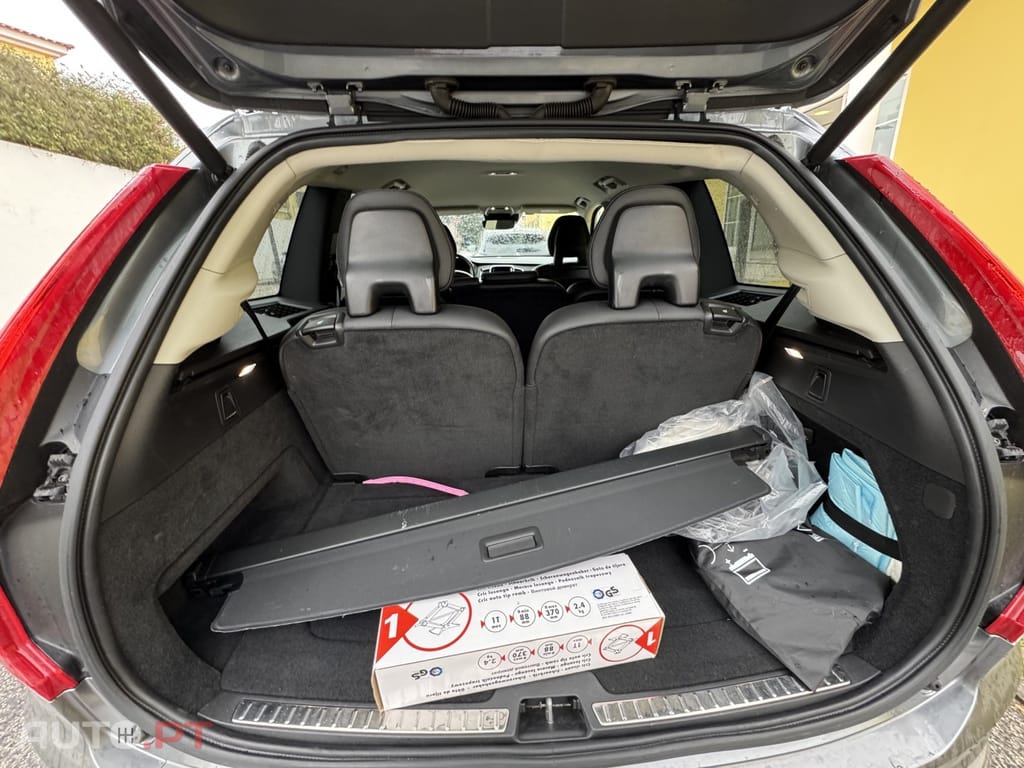 Volvo XC90 2.0 B5 Inscription AWD