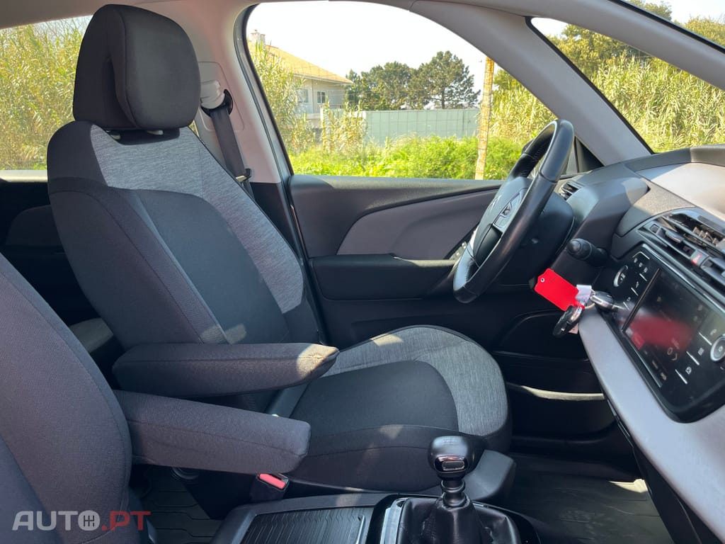 Citroen C4 SpaceTourer BlueHDi 120 Stop&Start SELECTION