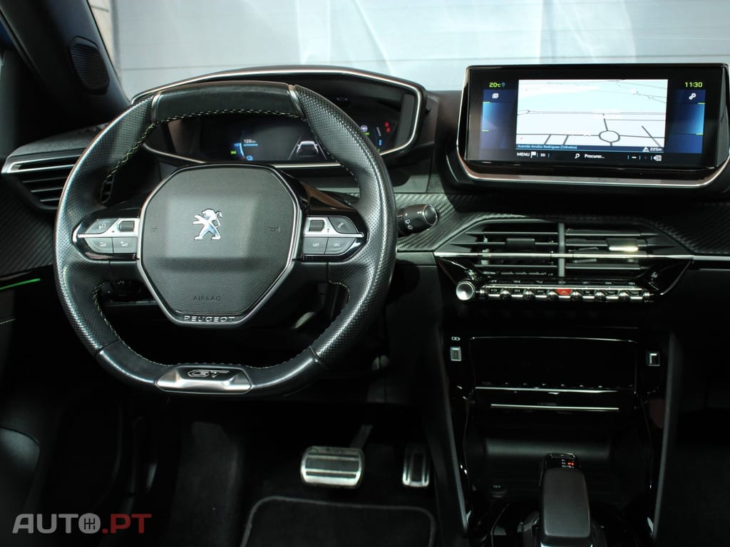 Peugeot E-2008 GT Pack
