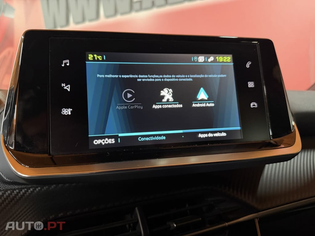 Peugeot E-2008 50 kWh Active Pack