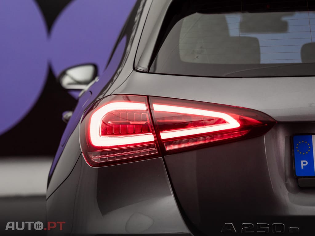 Mercedes-Benz A 250 e Style Plus