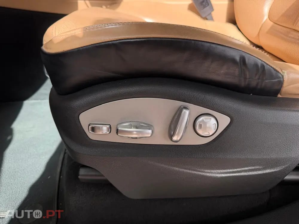 Porsche Cayenne S E-Hybrid Platinum Edition