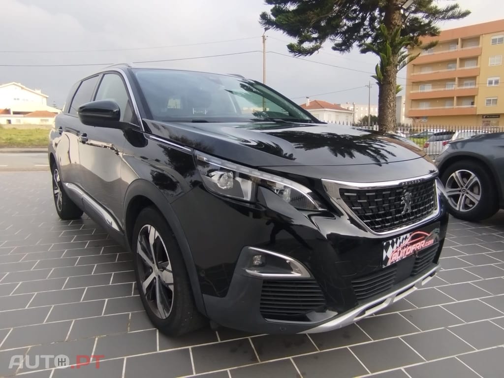 Peugeot 5008 1.2 PureTech Allure Grip Control