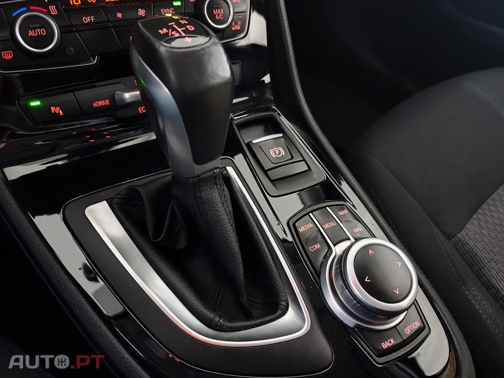 BMW 225 Line Sport