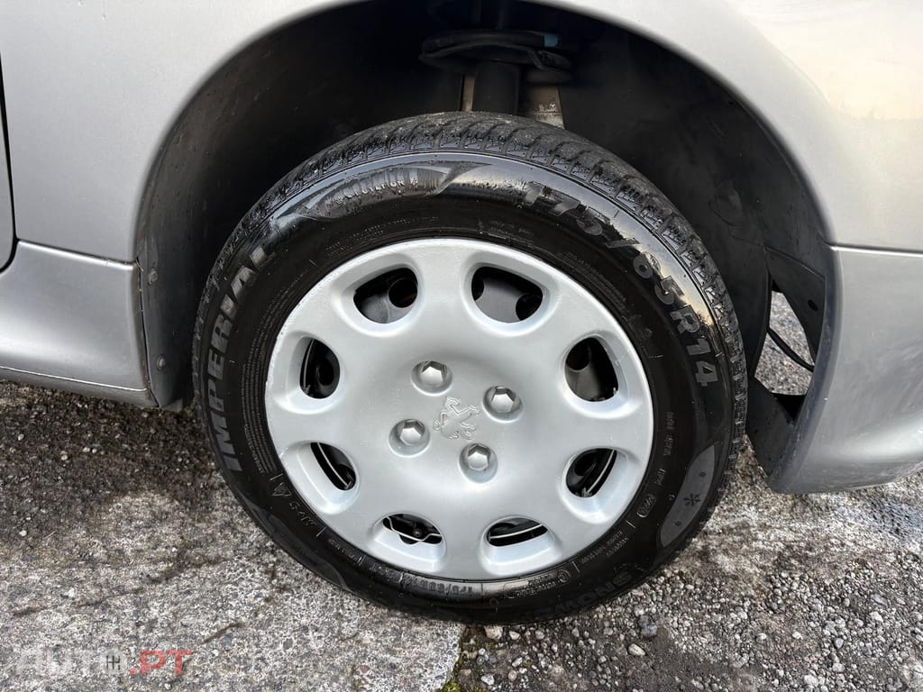 Peugeot 206 1.1 Color Line