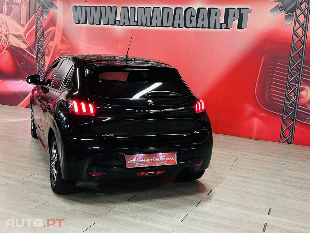Peugeot 208 1.2 PureTech Allure Pack