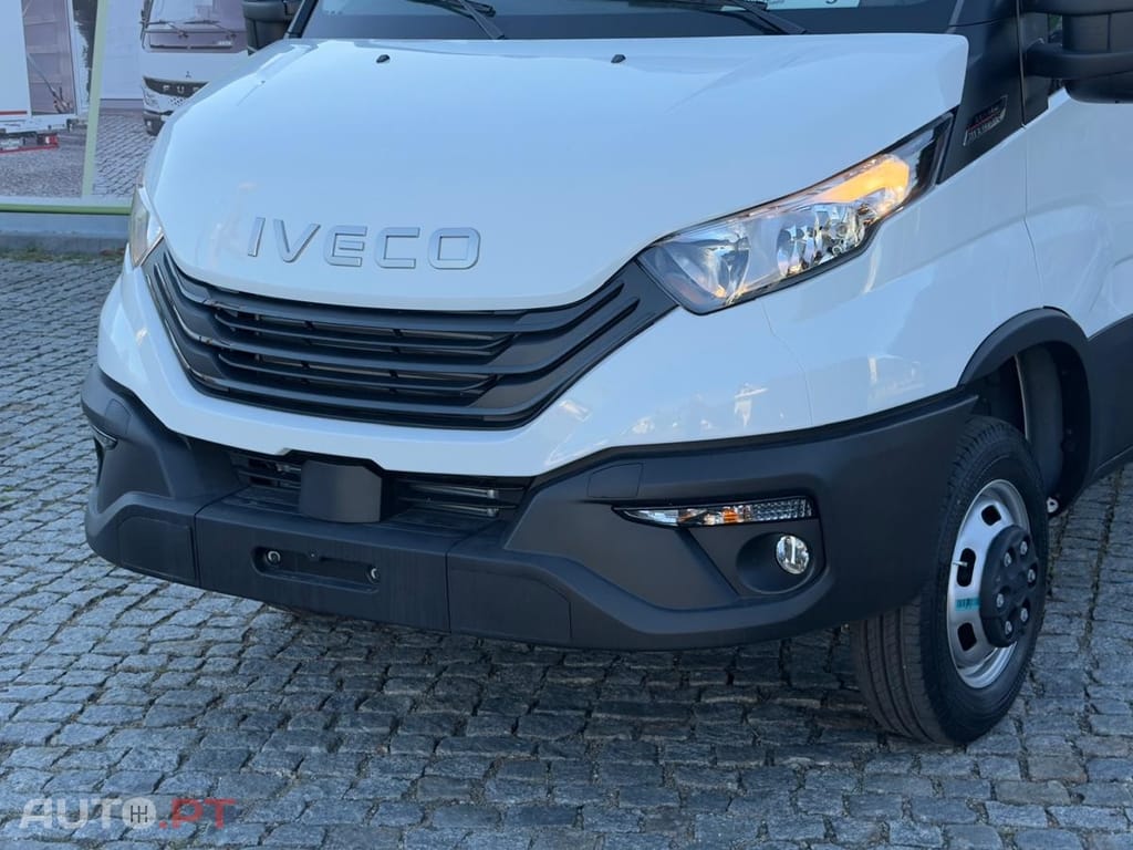 Iveco Daily 3.0 - 180 CAVALOS CONTENTOR