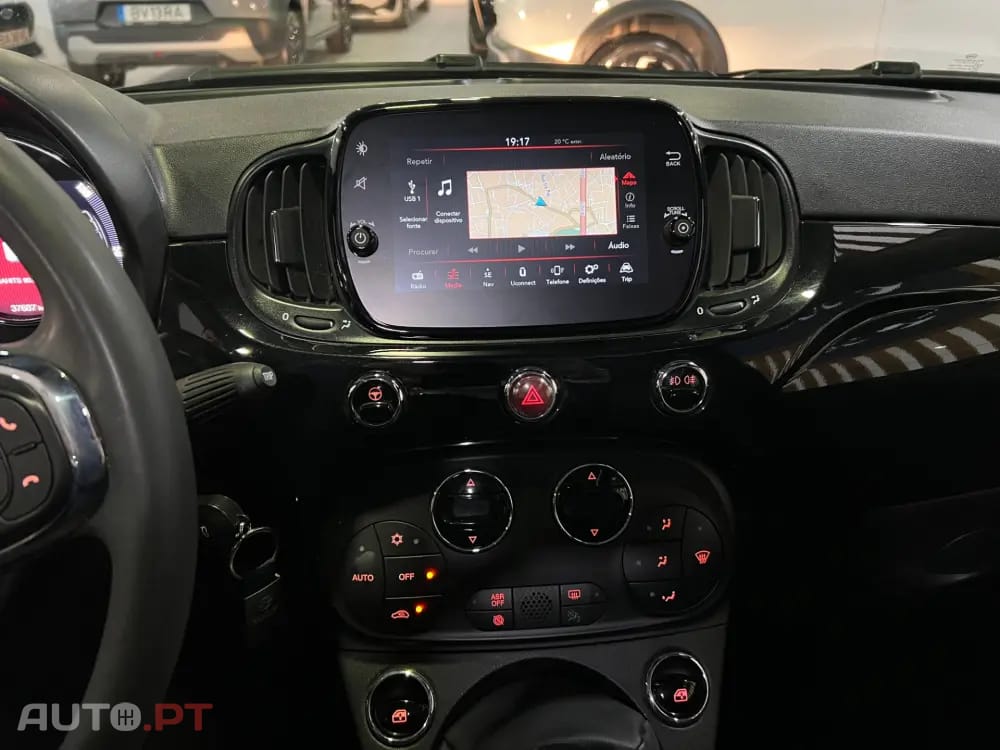 Fiat 500C 1.0 Hybrid Connect