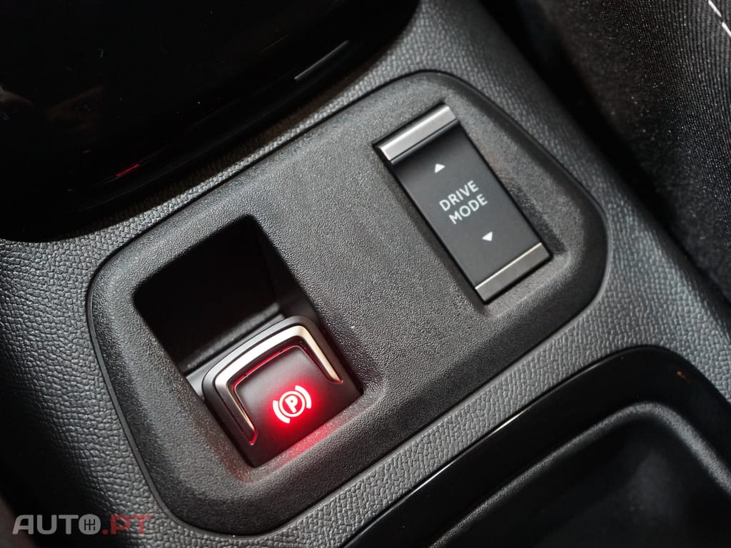 Opel Corsa 1.2 T Hybrid GS eDCT