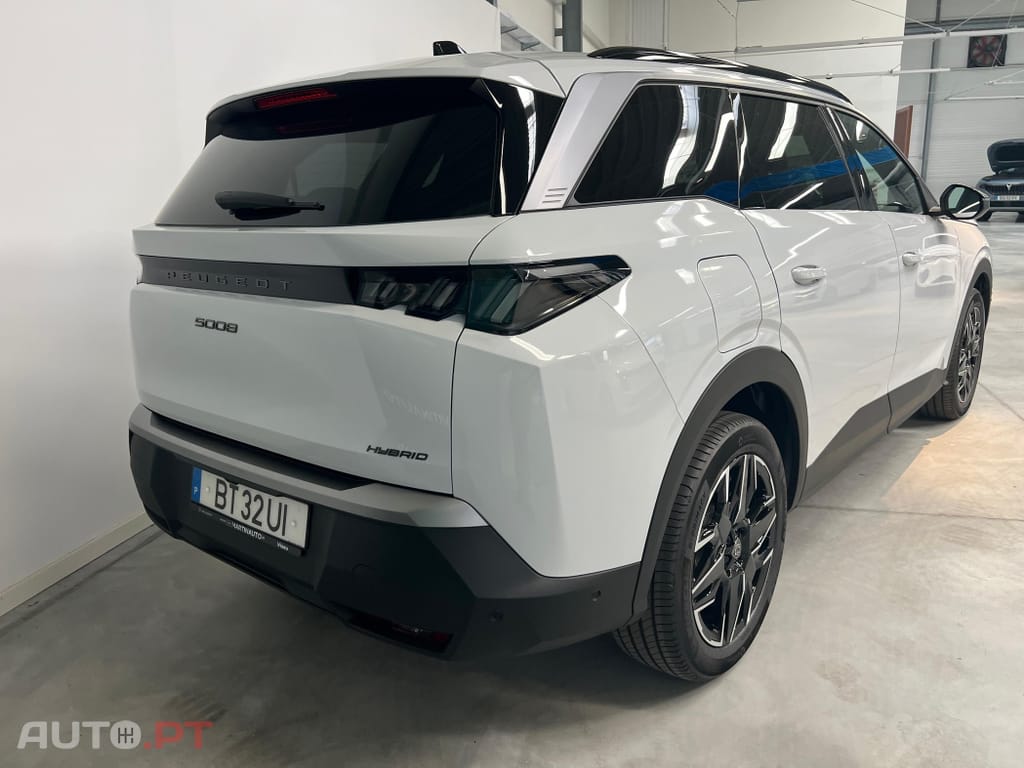 Peugeot 5008 1.2 Hybrid Allure e-DCS6