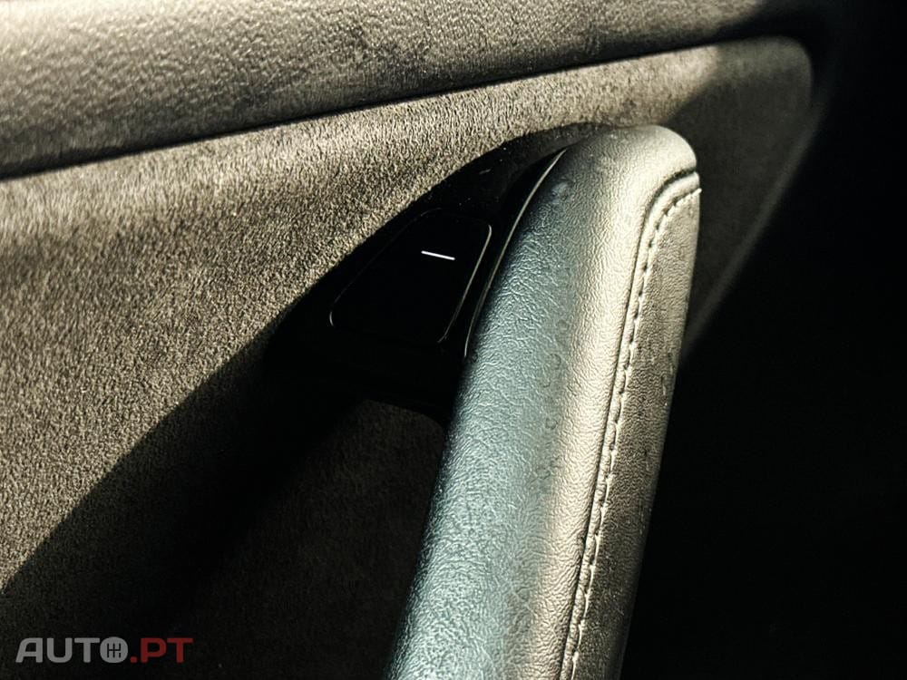 Tesla Model 3 Performance Dual Motor AWD