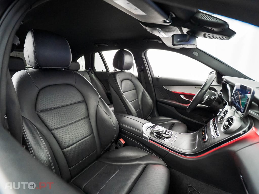 Mercedes-Benz C 300 de AMG Line