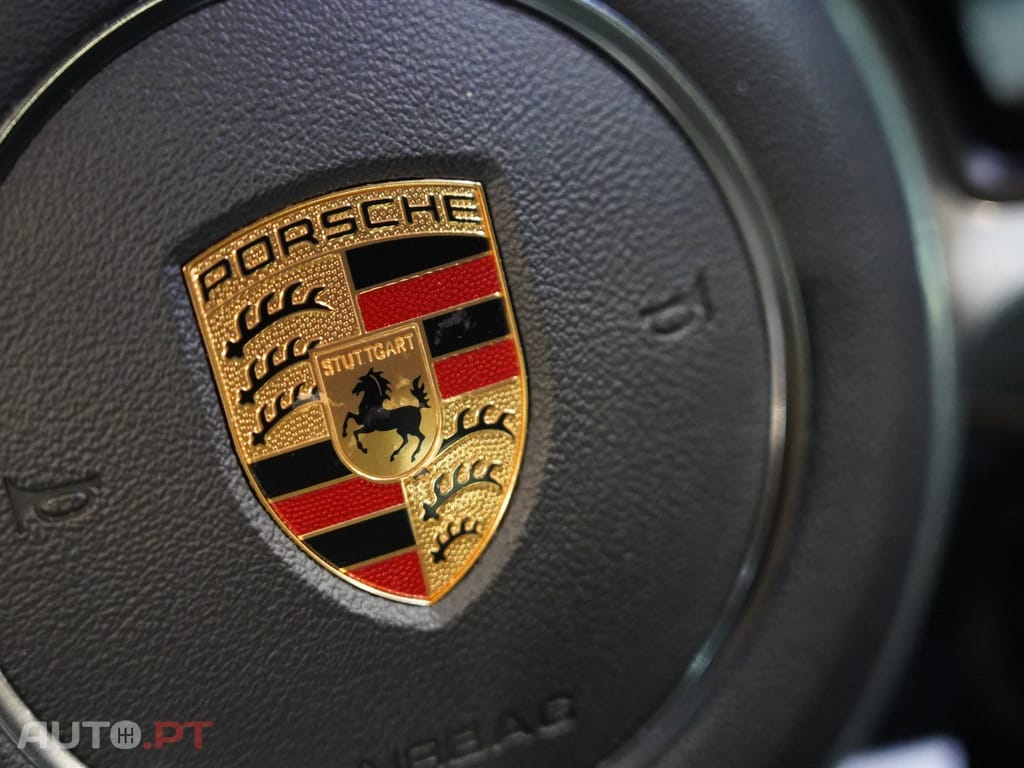 Porsche Panamera 4 E-Hybrid