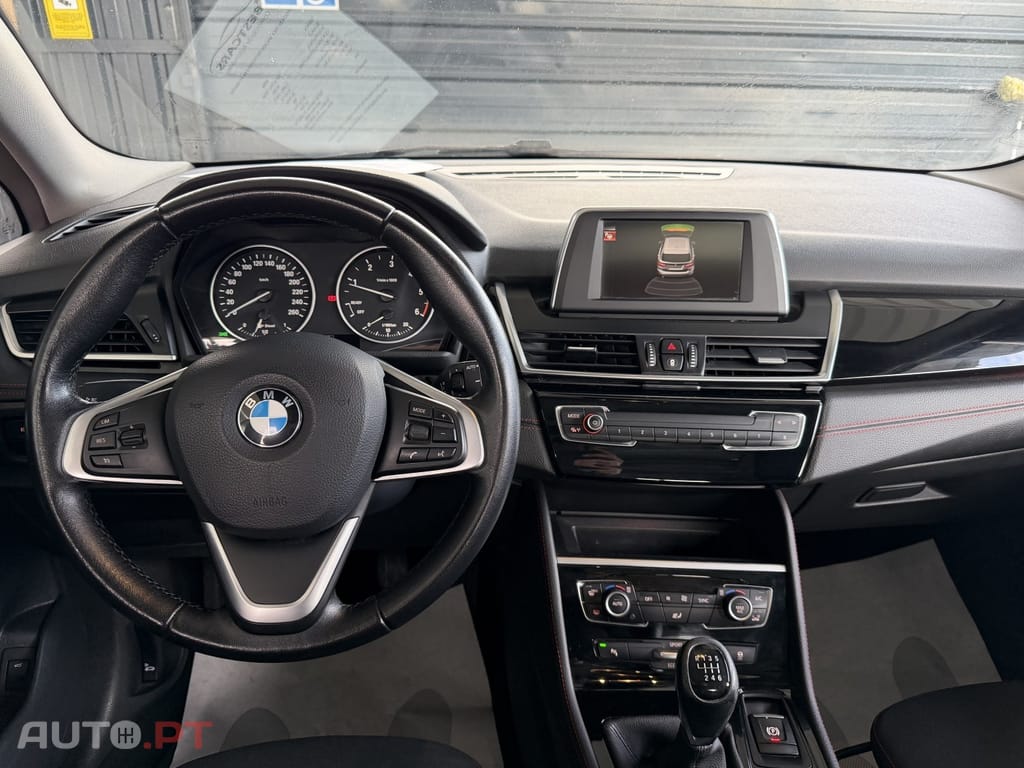 BMW 216 d Line Sport