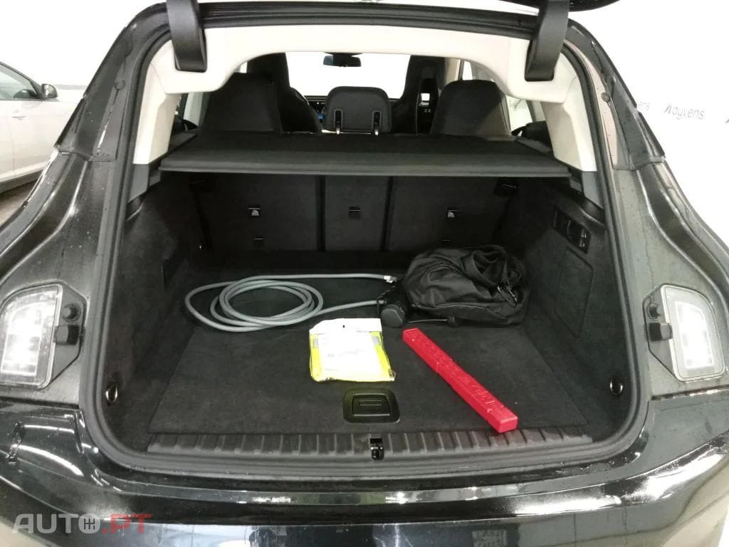 BMW iX xDrive 40