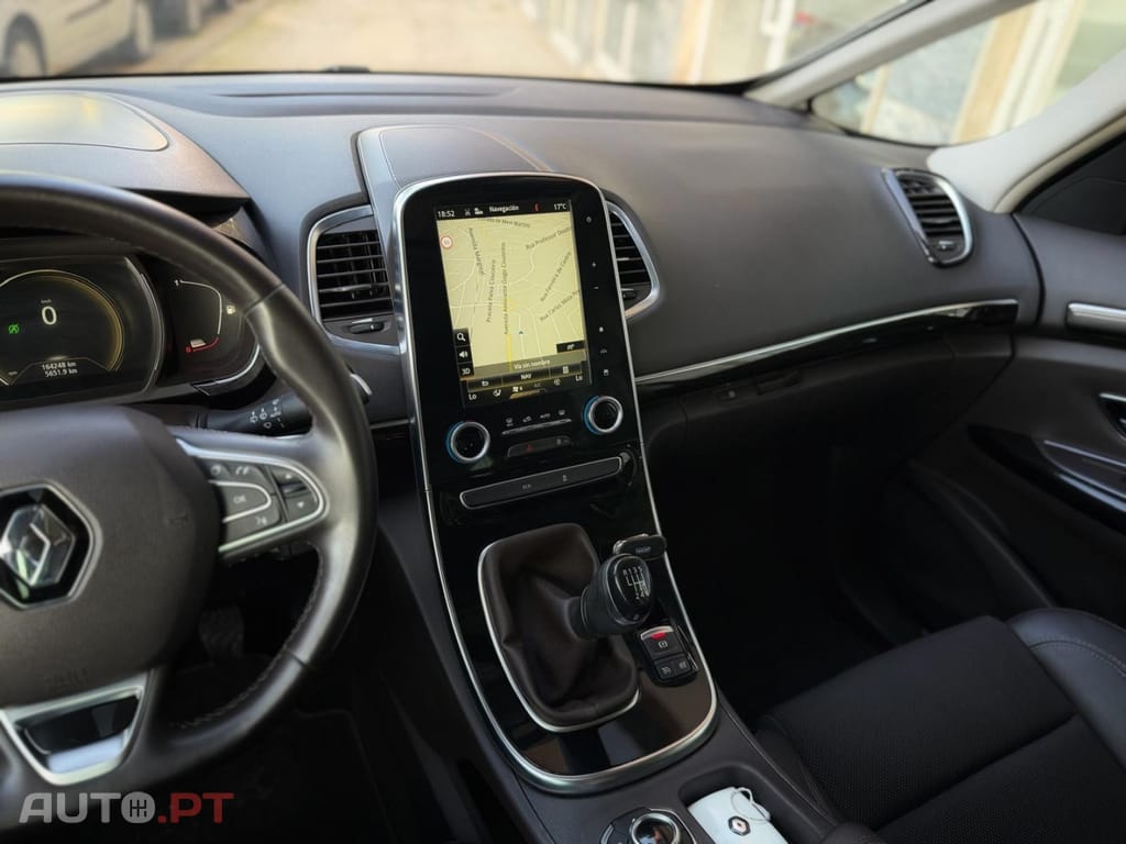 Renault Espace 1.6 dCi Zen