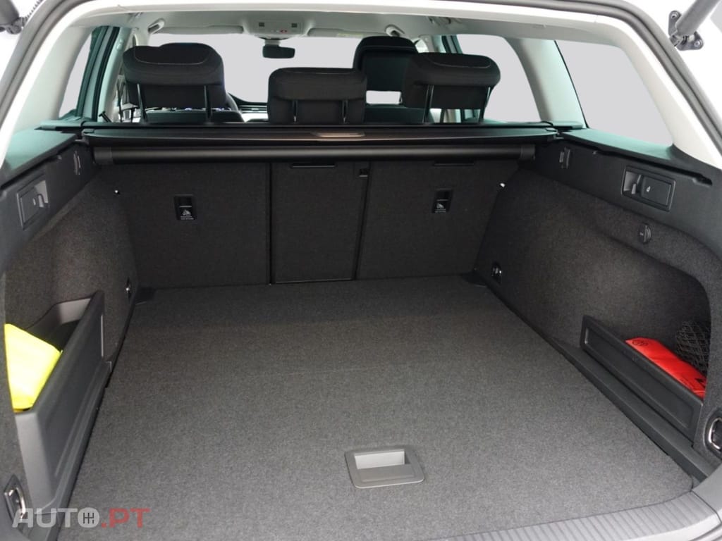 Volkswagen Passat Variant 1.4 eHybrid DSG GTE I.V.A DEDUTIVEL 