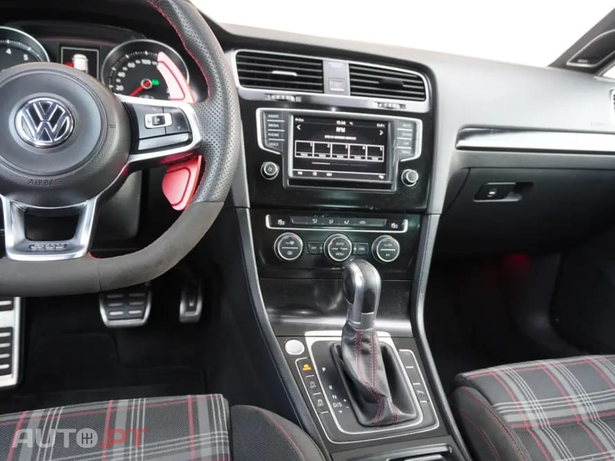 Volkswagen Golf 2.0 TSi GTi DSG