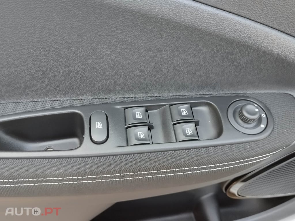 Renault Zoe (c/ Bateria) Intens 40