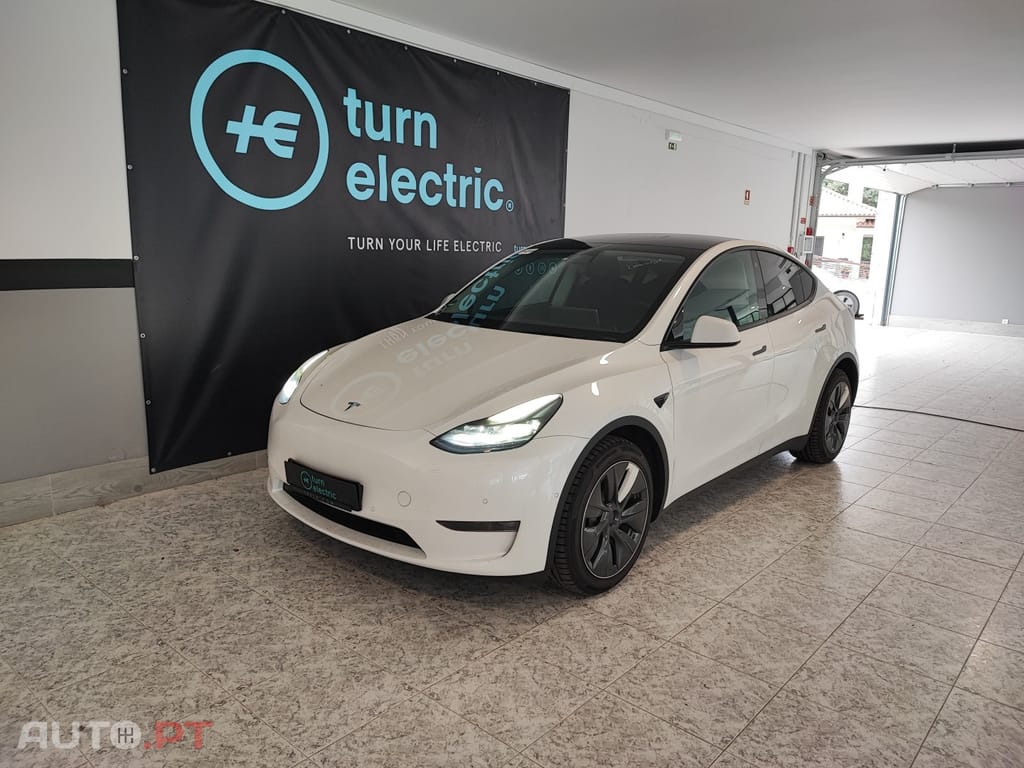 Tesla Model Y Long Range Tração Integral