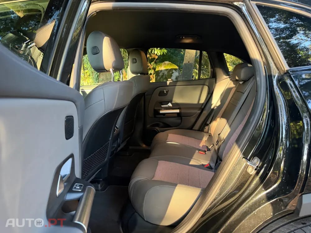 Mercedes-Benz EQA 300 4Matic AMG Line