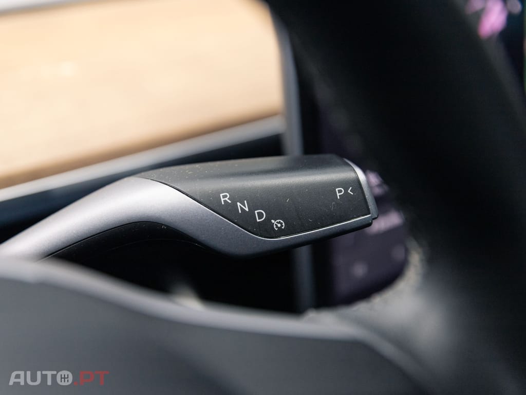 Tesla Model 3 Standard RWD Plus