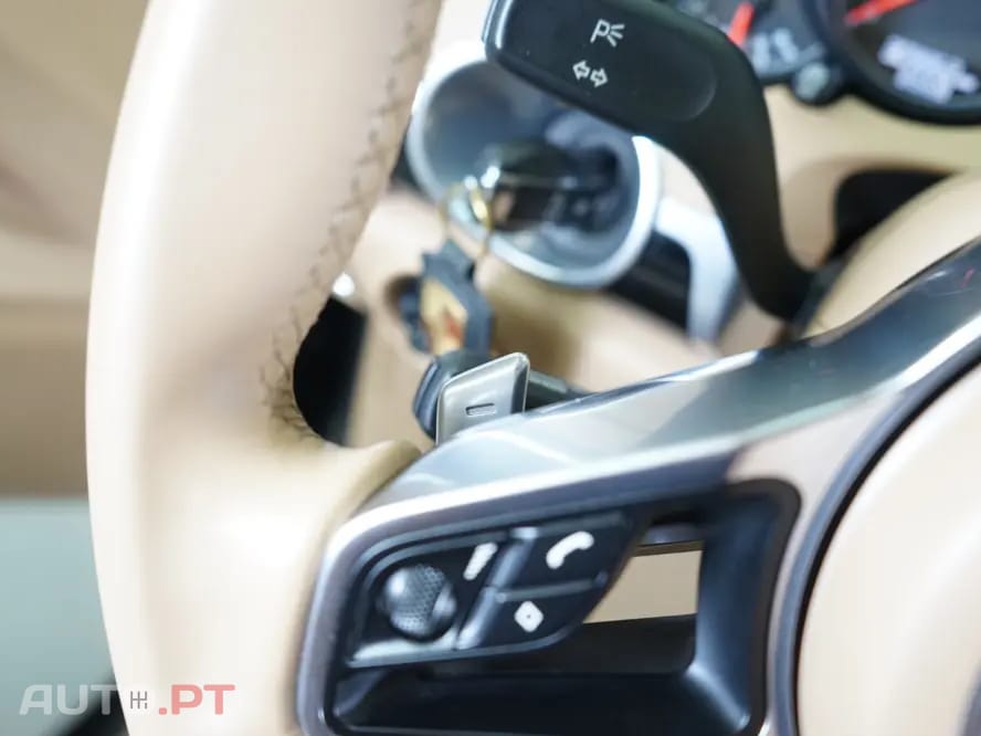 Porsche Cayenne 3.0 V6