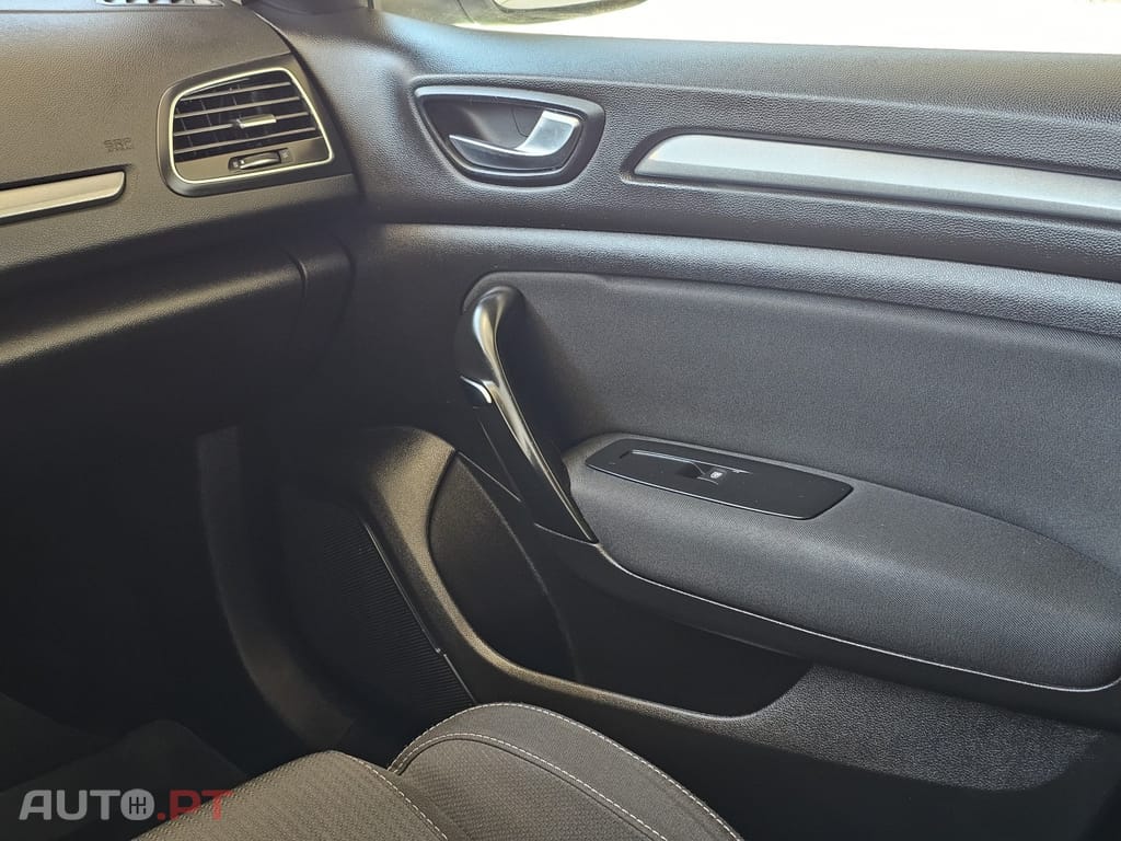 Renault Mégane 1.6 Plug-In Engineered